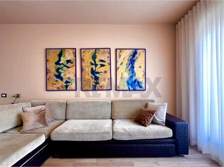 Apartment 1+1 for rent at Mine Peza Street