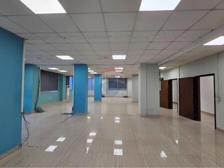 Office - For Rent - Selvia, Tirana