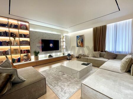 Modern 3+1 apartment in the Center of Tirana!