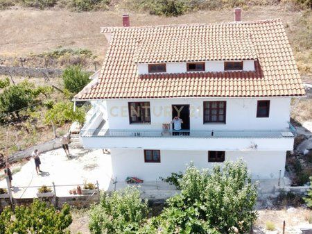Vilë 4+2 Në Shitje në Pogradec - 190.000€!