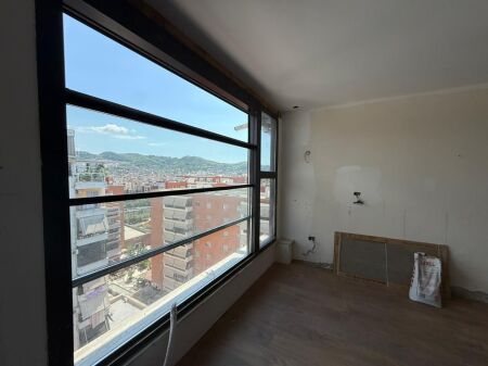 Shitet Apartament 2+1+Post Parkimi, Ngjitur me Deliorgji, Rr. E Kavajës, Tirane