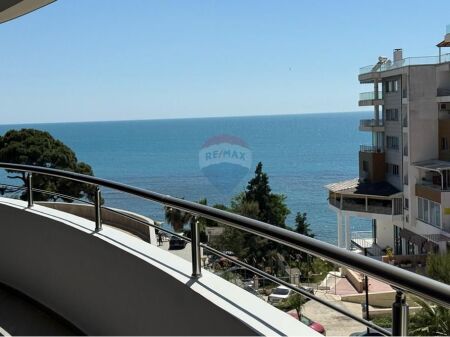 Shitet Apartament Luksoz ne White Hill