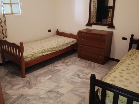 Qera | Shtëpi private 2 + 1 | Kodra e Priftit | 370 €/muaj