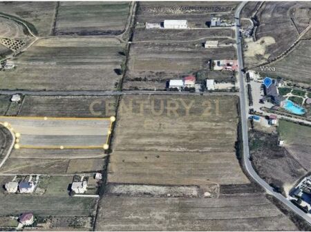 SHESIM 9432M2 TOKE PRANE VINEA RESORT NE DURRES !