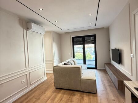 🏡 Apartment 1+1 with Balcony for Rent – Paris Municipality
