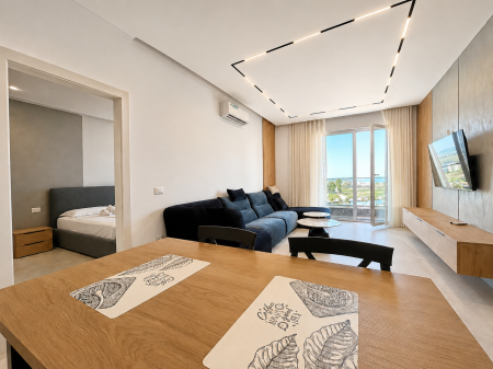 Appartamento 1+1 Arredato con Vista Mare in Vendita - Qerret, Kavajë