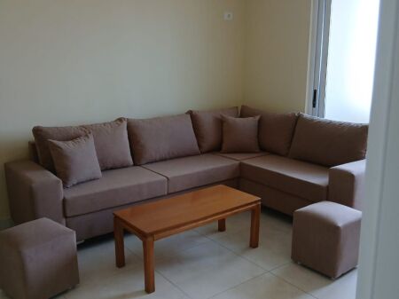 Apartament 1+1 me qira – Medrese !
