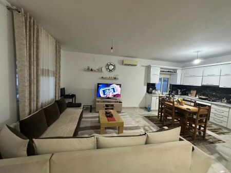 🏡 Shitet Shtëpi Private 1-Katëshe | 4 Rrugët, Shijak