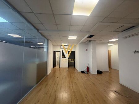 BUSINESS PREMISES 500 M2 FOR RENT IN BLLOK 7.000 EURO