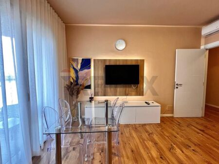 Apartament 1+1 me qira te Rruga Mine Peza