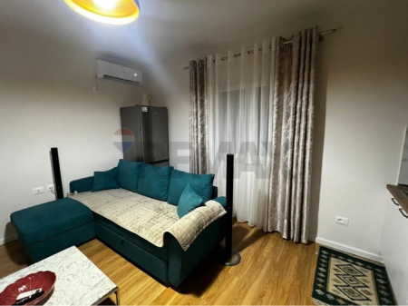 Apartament per qera 1+1 tek Rruga e Elbasanit