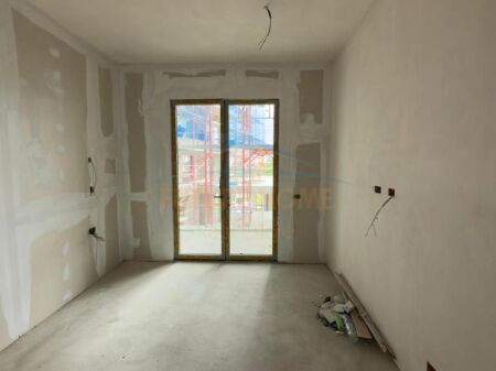 Appartamento 2+1+2 in vendita, Park Avenue, Nuovo Viale, Tirana. PRM52895
