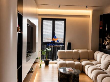 VENDESI APPARTAMENTO 2+1+BALCONE "COMPLESSO ARLIS, FARMACIA 10" 325.000 EURO