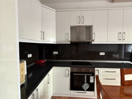 Qera | Vilë 2 + 1 | Rruga 5 Maji | 530 €/muaj