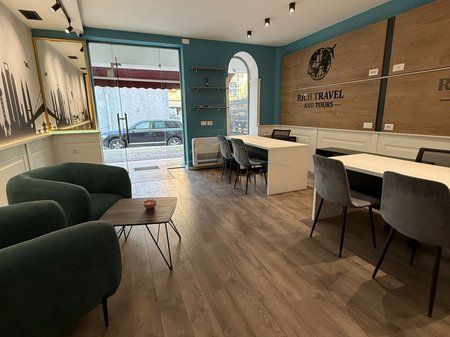Qera, Zyrë në Rrugën Arkitekt Sinani, Kryqëzimi i Brrylit, Tiranë