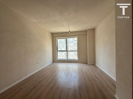IN VENDITA, APPARTAMENTO 3+1+2, COMUNE DI PARIGI, TIRANA