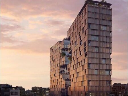 Ofrojme apartament per shitje te SPLIT TOWER ne Myslym Shyri.