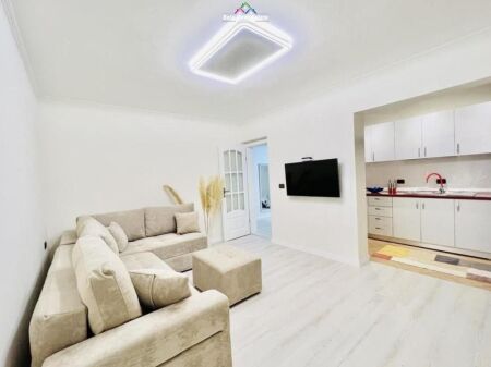 Apartament Per Shitje 1+1 Tek Stadiumi Dinamo (ID B111149) Tirane