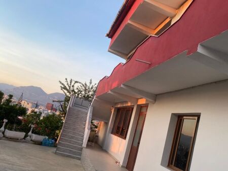 Shitje | Vilë 4 + 1 | Selitë | 550000 €