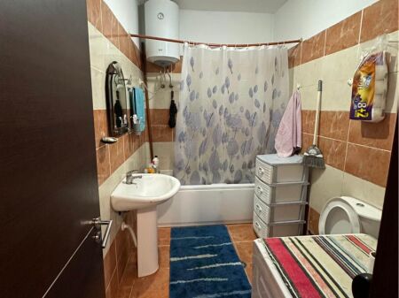🏡 Shitet Apartament 1+1 + Ballkon në Kamëz