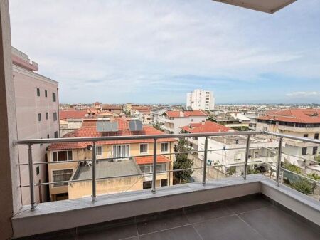 Apartament 2+1 Me Qira në Stadiumi, Durrës - 400€ | 68 m²