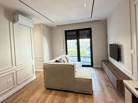 📌 Apartment 1+1 with balcony for rent – Paris Municipality