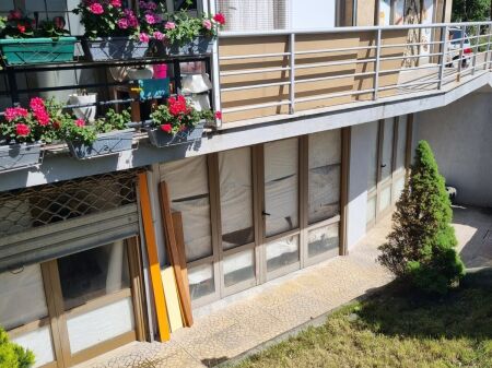 SHOP FOR SALE 35 M² -French Cemetery Korca