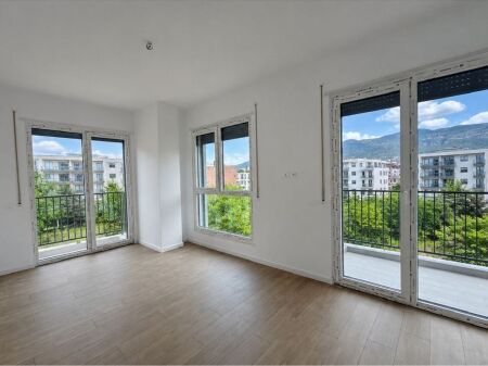 Shitet Apartament 2+1 ne Ali Dem