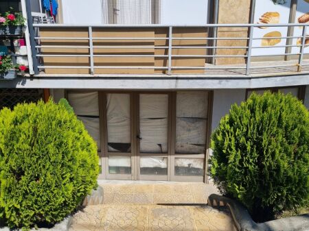 Korce, Shop for Sale 45 m² at Francezet
