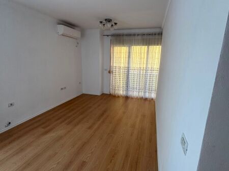 Apartament ne shitje - Fresk