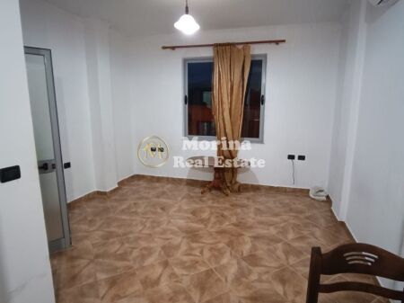 Qera | Shtëpi private 1 + 1 | Ali Demi | 350 €/muaj