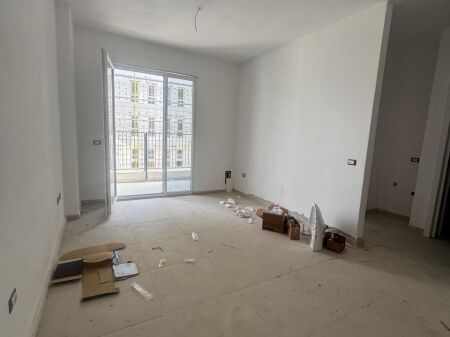 Apartament 1+1 në shitje te Univers City
