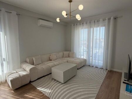 Apartament 2+1+2 me Qira ne Porcelan