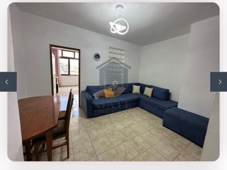 Shitet Apartament 1+1 ne Plazh