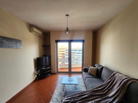 Qera | Apartament 1 + 1 | Pallati me Shigjeta | 450 €/muaj