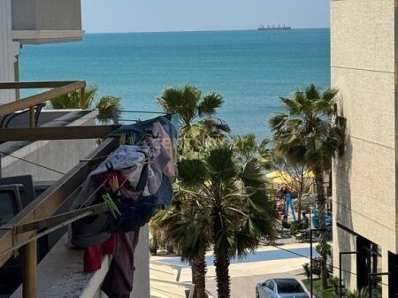 Affittasi Appartamento 2+1 con Vista Mare sulla Spiaggia, Durrës !