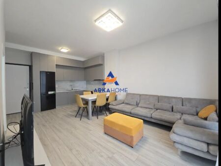 APPARTAMENTO IN AFFITTO 1+1+BALCONE "COMUNE DI PARIGI" 730 EURO