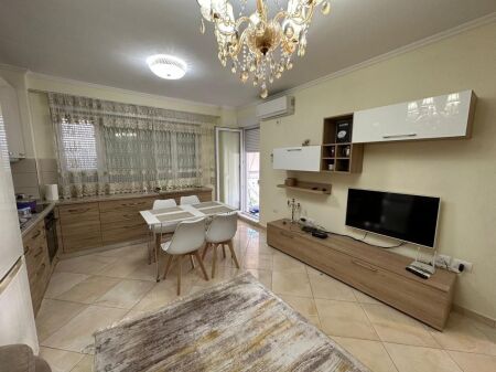 Appartamento 1+1 in affitto al complesso contatto