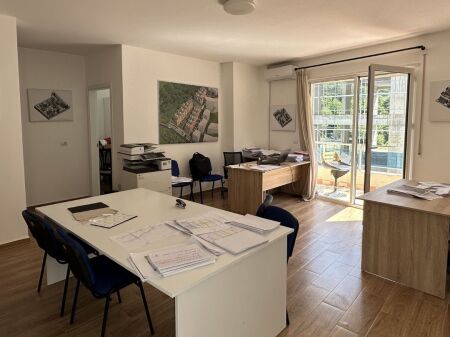 2+1,kompleksi mateo kopshti zologjik,225.000 euro