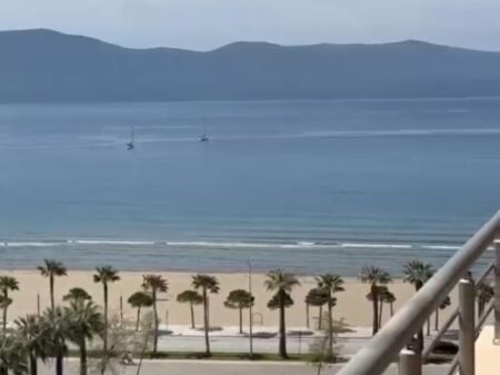 Apartament me pamje nga deti për shitje Lungomare Vlore