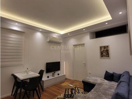 APARTAMENT 1+1 ME QIRA KAT VILE RRUGA E DURRESIT! 550 € /Muaj