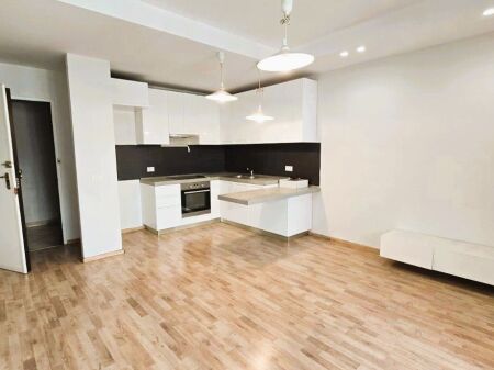 🌇 Appartamento 1+1 in vendita al complesso Delijorgji, Via Kavaja🔥