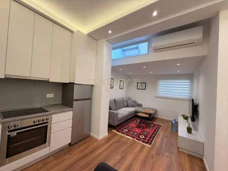 APARTAMENT 1+1 ME QIRA KAT VILE RRUGA E DURRESIT! 550 € /Muaj