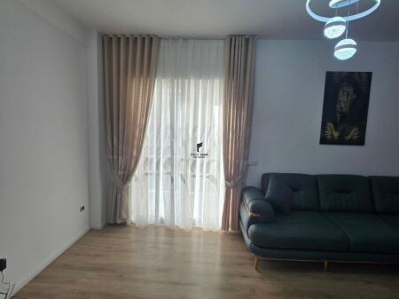 SHITET APARTAMENT 1+1 FRESK 13.000.000 LEKE FH-76429