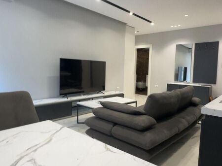 Appartamento In Affitto 1+1 Al Complesso Panorama (ID B2101730) Tirana