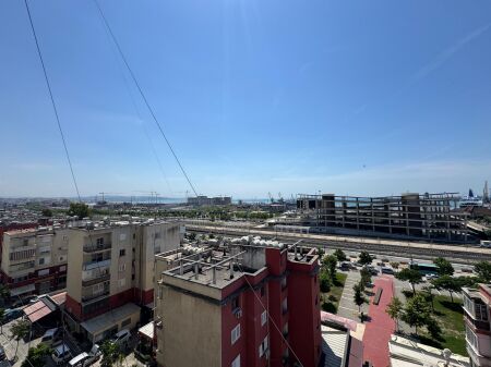 Shitet Apartament 2+1 Pamje Fantastike Deti