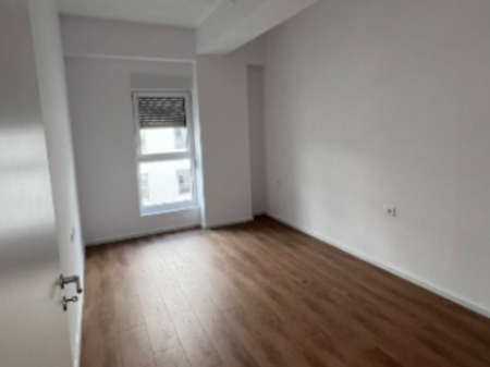 Shitet Apartament 1+1 – Kaimi