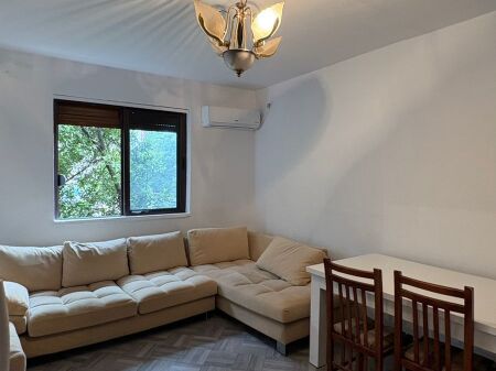 🏡 APPARTAMENTO 1+1 IN VENDITA 📍 Via Irfan Tomini