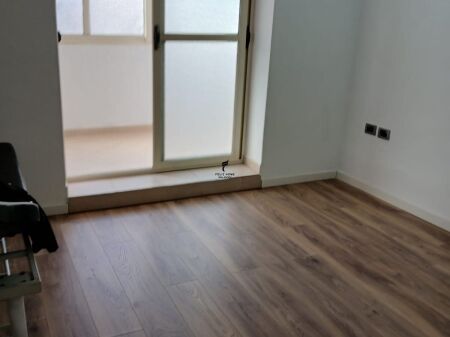 ZYRE ME QERA 83 M2 21 DHJETORI 80.000 LEKE FH-76396