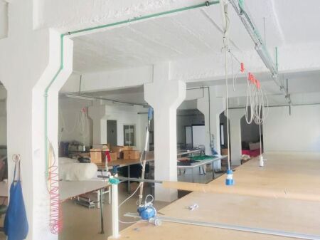 MAGAZZINI IN AFFITTO 900M2 KOMBINAT 360.000 LEKE FH-76333